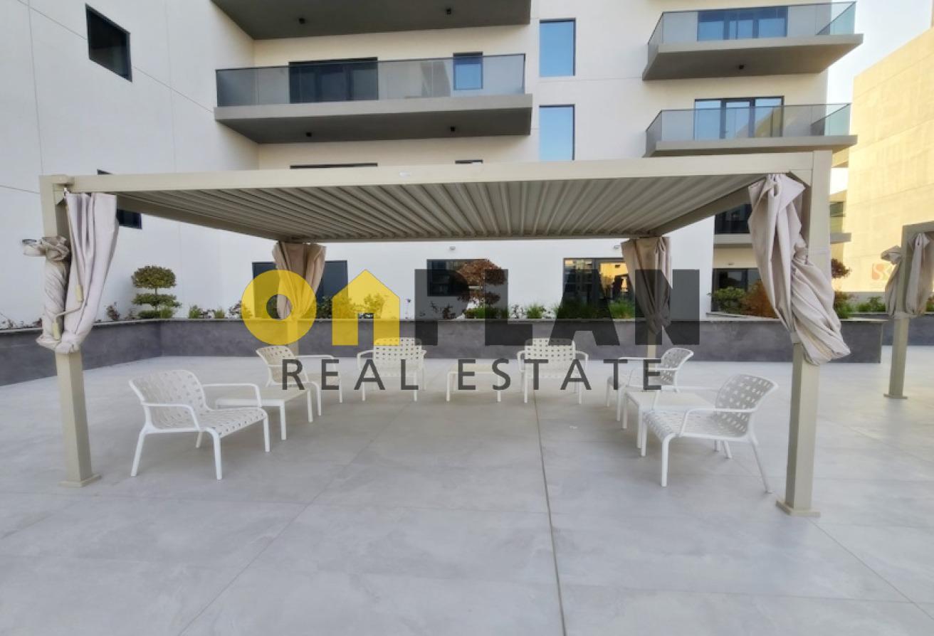 Studio with Balcony l Call now l Ready to Move in photo 8