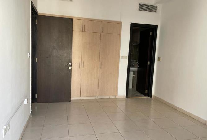 56569051 - Property Main Image