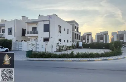 فيلا - 5 غرف نوم - 7 حمامات للايجار في الزاهية جاردنز - الزاهية - عجمان