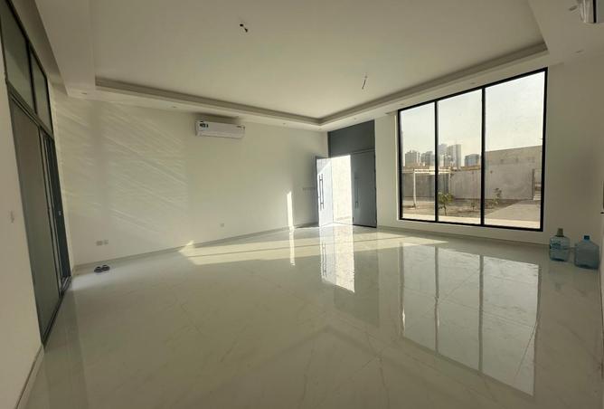 56966040 - Property Image 2