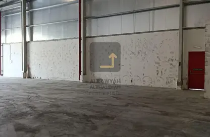 Warehouse - Studio - 1 Bathroom for sale in Al Sajaa Industrial - Al Sajaa - Sharjah