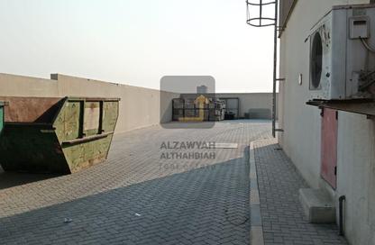Warehouse - Studio - 1 Bathroom for sale in Al Sajaa Industrial - Al Sajaa - Sharjah