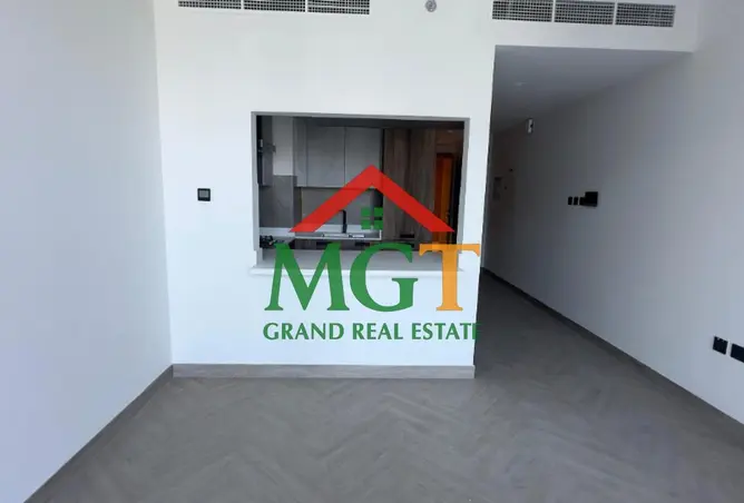 145999698 - Property Image 2