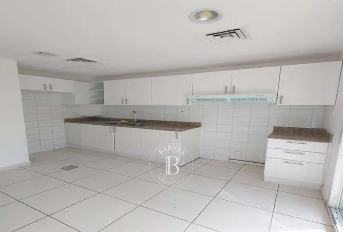 165041994 - Property Image 3