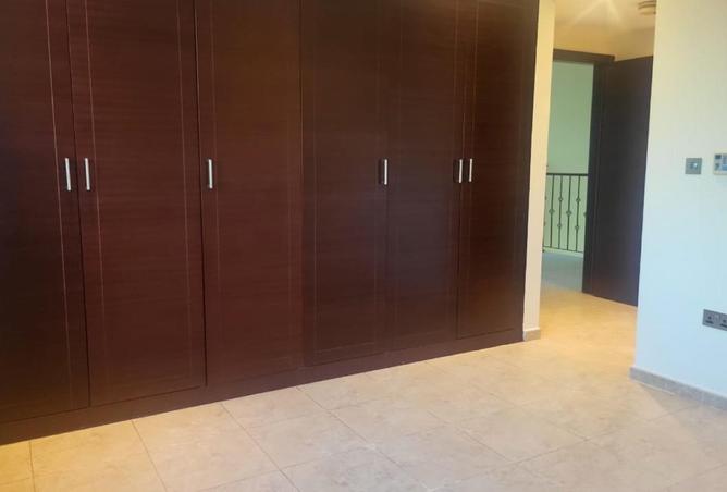 101712254 - Property Image 3