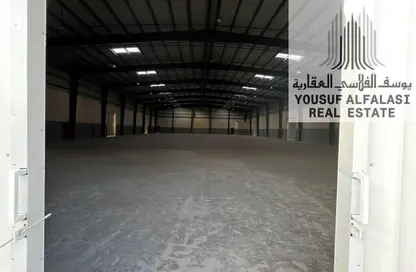 Warehouse - Studio - 2 Bathrooms for rent in Umm Al Thuoob - Umm Al Quwain