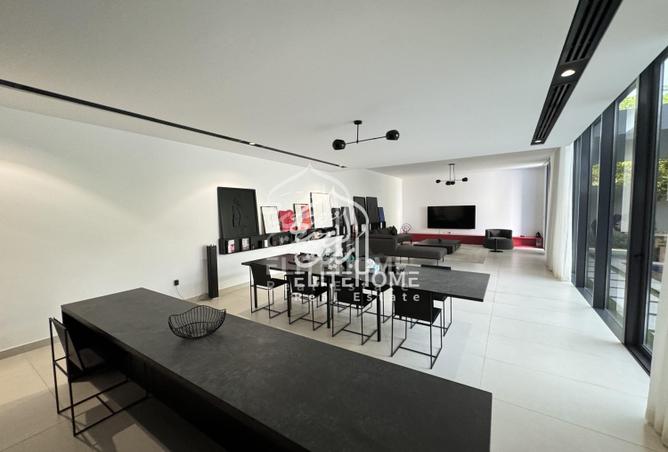 145073012 - Property Image 2