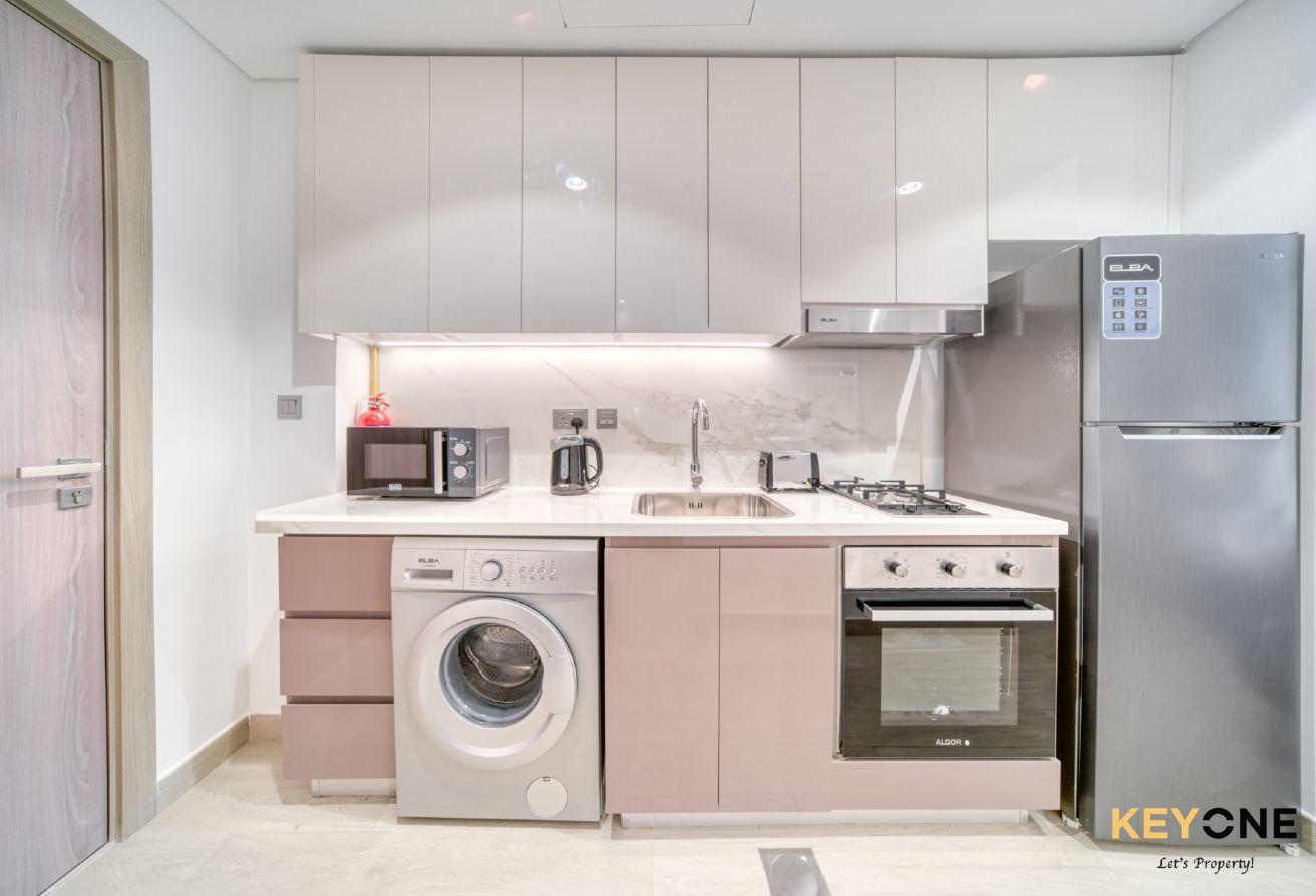 Spacious Azizi Riviera Studio photo 15