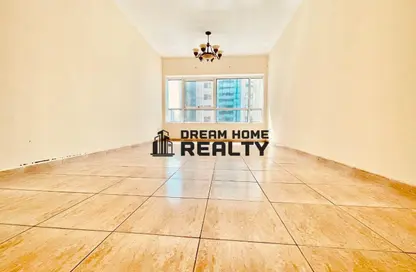Apartment - 1 Bedroom - 2 Bathrooms for rent in Al Taawun - Sharjah