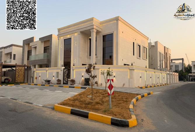 5 BR corner Villa with Private Jacuzzi in Alia