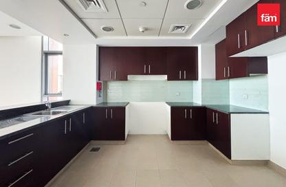Apartment - 1 Bedroom - 2 Bathrooms for rent in Dubai Wharf Tower 2 - Dubai Wharf - Al Jaddaf - Dubai