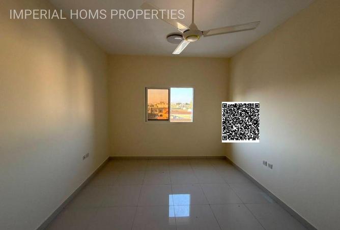 98710401 - Property Main Image