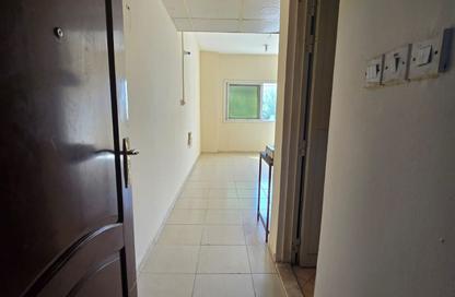 Apartment - Studio - 1 Bathroom for rent in Muwaileh - Sharjah Apartment - Studio - 1 Bathroom for rent in Muwaileh - Sharjah