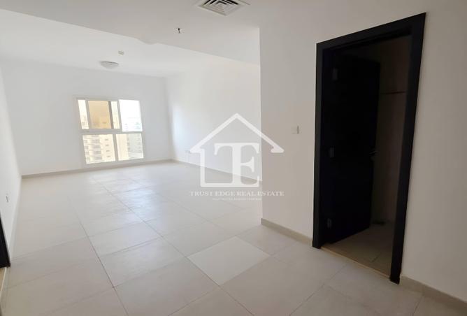 84079792 - Property Image 3