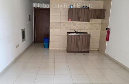 Apartment - Studio - 1 Bathroom for rent in Smart Tower 1 - Al Amerah - Ajman