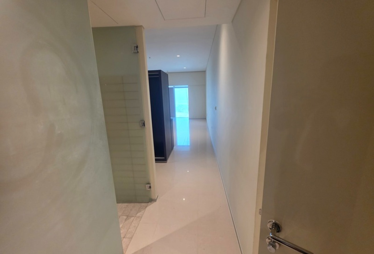 HIGH FLOOR | 3BR | PRIME LOCATION gallery image