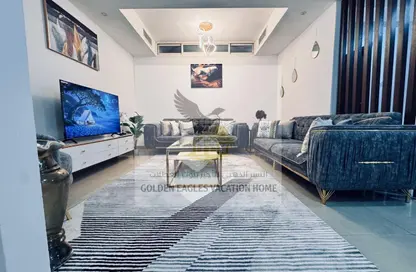 Apartment - 2 Bedrooms - 2 Bathrooms for rent in Beach Tower 2 - Al Khan Lagoon - Al Khan - Sharjah