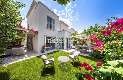 Villa - 3 Bedrooms - 3 Bathrooms for sale in Springs 2 - The Springs - Dubai