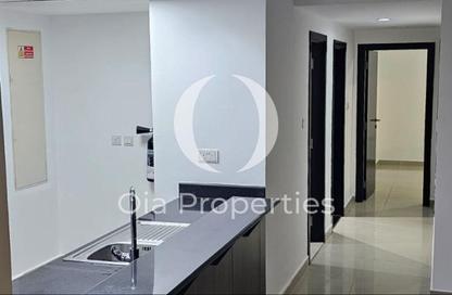 Apartment - 2 - 3 for sale in Tower 1 - Al Reef Downtown - Al Reef - Abu Dhabi