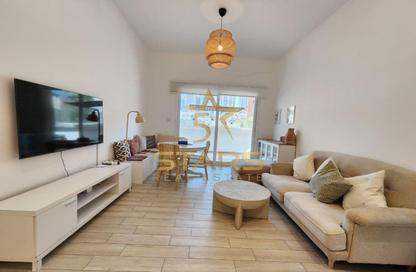 Apartment - 1 - 2 for rent in Oxford Residence 2 - District 10 - Jumeirah Village Circle - Dubai