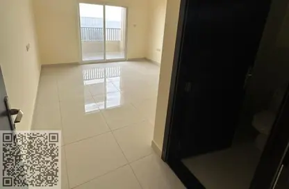 شقة - 2 غرف نوم - 3 حمامات للايجار في فلل الروضة 2 - 2  الروضة - الروضة - عجمان