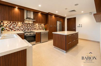 Apartment - 2 - 3 for rent in Azure Residences - Palm Jumeirah - Dubai