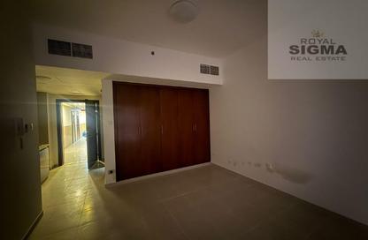 Apartment - Studio - 1 Bathroom for rent in Mankhool - Bur Dubai - Dubai