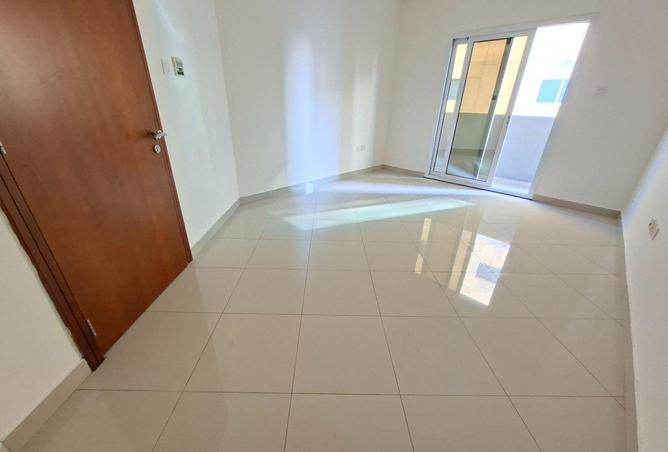 54939637 - صورة العقار 2