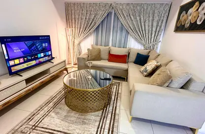 Apartment - 2 Bedrooms - 2 Bathrooms for rent in Muwailih Building - Muwaileh - Sharjah