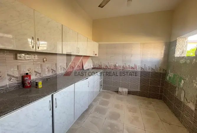 165622106 - Property Image 3