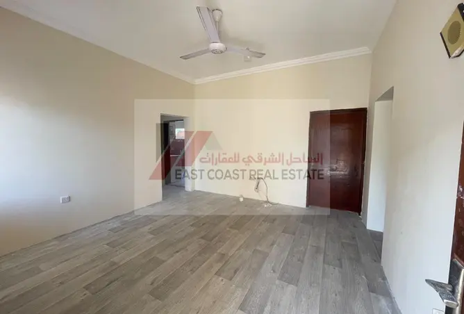 165622106 - Property Image 2