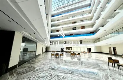 Retail - Studio for rent in Golden Gate - Oud Metha - Bur Dubai - Dubai