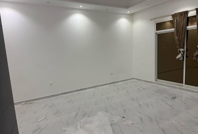 79442996 - Property Image 3