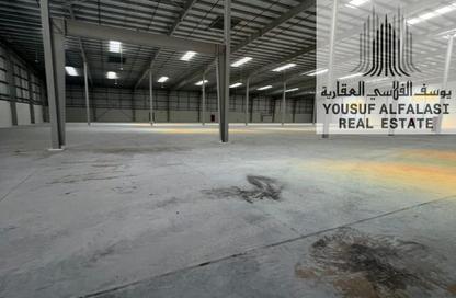 Warehouse - Studio - 2 Bathrooms for rent in Umm Al Thuoob - Umm Al Quwain