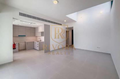 Apartment - 2 Bedrooms - 2 Bathrooms for rent in Aras Heights - Majan - Dubai