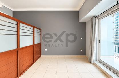 Apartment - Studio - 1 for rent in Lake Terrace - JLT Cluster D - Jumeirah Lake Towers - Dubai