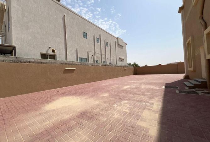 76163637 - Property Image 2
