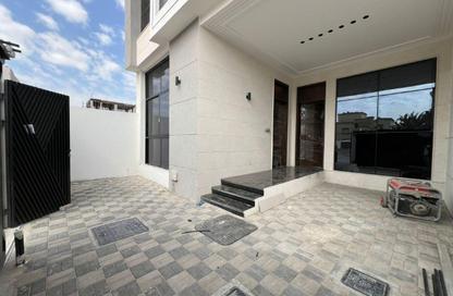 Villa - 5 Bedrooms - 7 Bathrooms for sale in Al Yasmeen 1 - Al Yasmeen - Ajman
