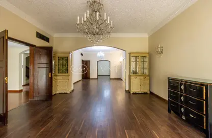 Villa - 4 Bedrooms - 5 Bathrooms for rent in Jumeirah 2 Villas - Jumeirah 2 - Jumeirah - Dubai