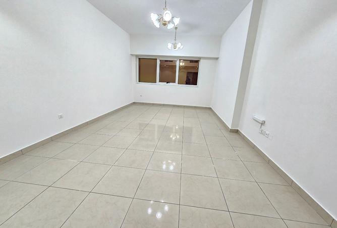 121540347 - Property Image 3