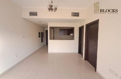Apartment - 1 Bedroom - 1 Bathroom for rent in Mazaya 28 - Queue Point - Liwan - Dubai