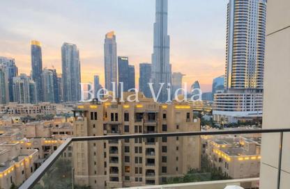 Apartment - 2 Bedrooms - 2 Bathrooms for rent in Burj Royale - Downtown Dubai - Dubai