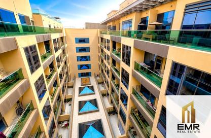 Apartment - 1 Bedroom - 2 Bathrooms for rent in Airport View Building - Al Garhoud - Dubai Apartment - 1 Bedroom - 2 Bathrooms for rent in Airport View Building - Al Garhoud - Dubai