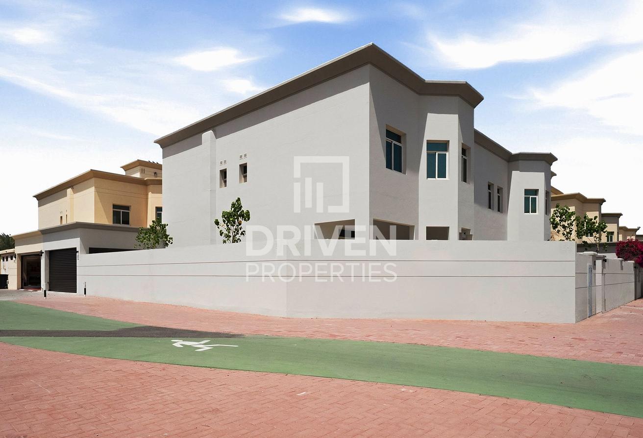 Fully Upgraded Luxury Villa | Near Union Coop photo 29