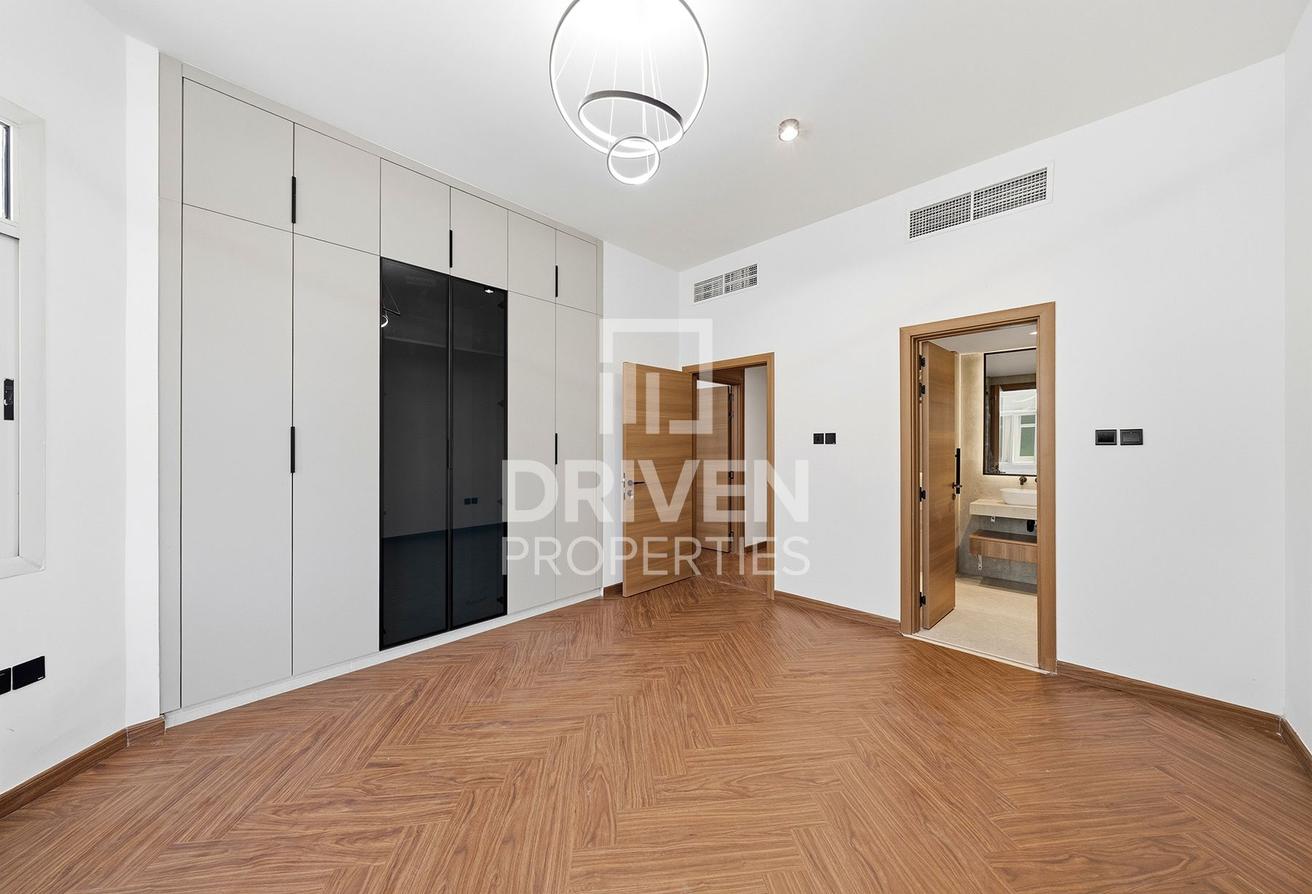 Fully Upgraded Luxury Villa | Near Union Coop photo 13