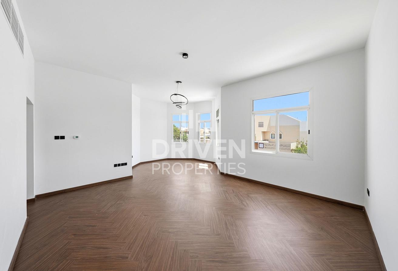 Fully Upgraded Luxury Villa | Near Union Coop photo 16