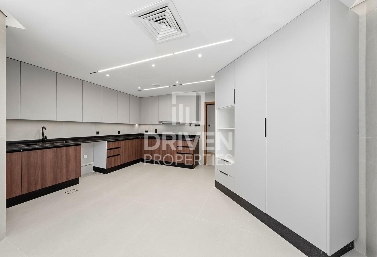 Fully Upgraded Luxury Villa | Near Union Coop photo 7