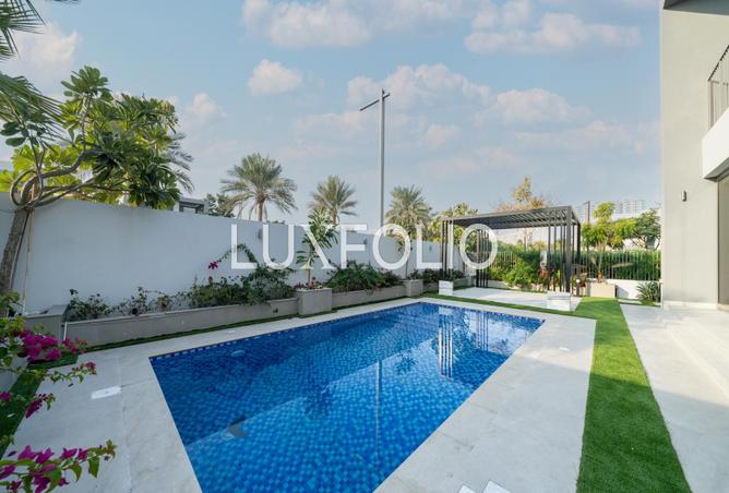 83216283 - Property Image 3