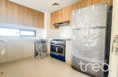 Townhouse - 4 Bedrooms - 6 Bathrooms for rent in The Pulse Beachfront 2 - The Pulse - Dubai South (Dubai World Central) - Dubai Townhouse - 4 Bedrooms - 6 Bathrooms for rent in The Pulse Beachfront 2 - The Pulse - Dubai South (Dubai World Central) - Dubai