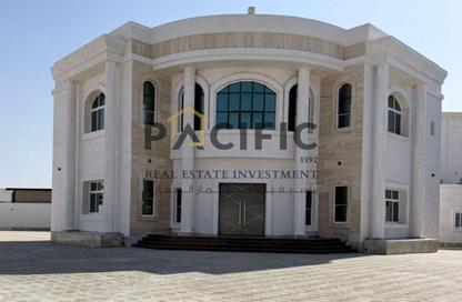 Villa - 5 Bedrooms - 6 Bathrooms for rent in Al Khawaneej 1 - Al Khawaneej - Dubai